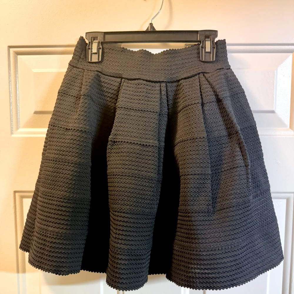 Active USA Brand, A-Line, High Waisted, Mini Skirt, Black Medium, Heavy Texture